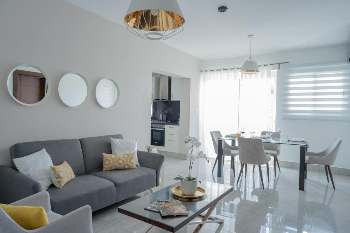 סנטיאגו דה לוס קבאלרוס Soha Suites I מראה חיצוני תמונה
