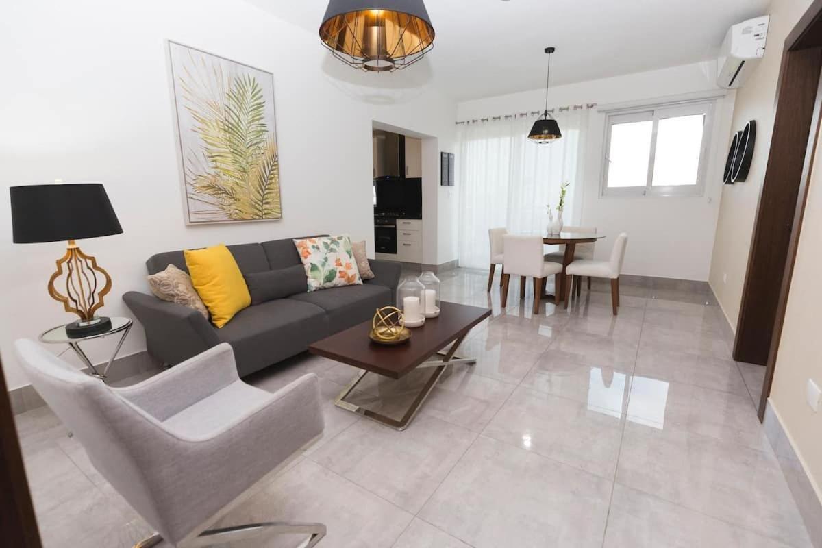 סנטיאגו דה לוס קבאלרוס Soha Suites I מראה חיצוני תמונה
