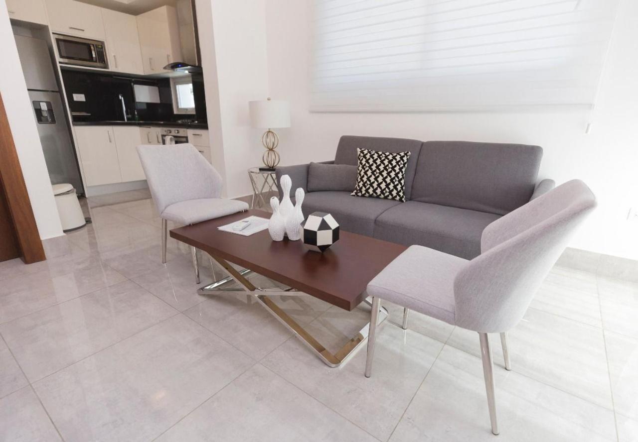 סנטיאגו דה לוס קבאלרוס Soha Suites I מראה חיצוני תמונה